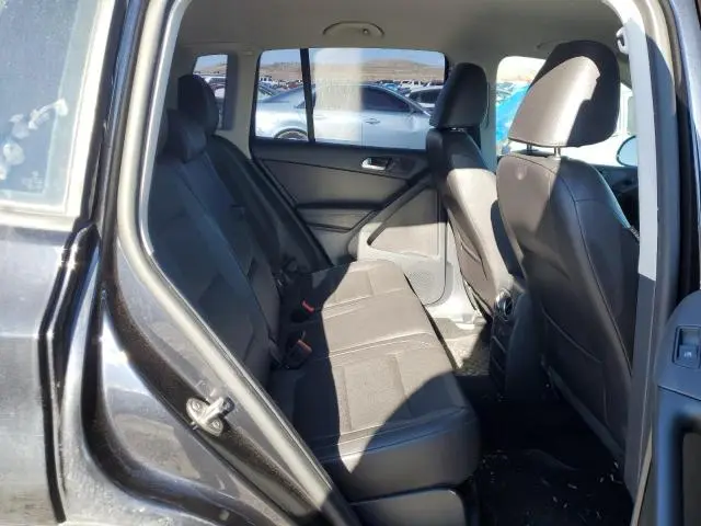 2017 VOLKSWAGEN TIGUAN S  