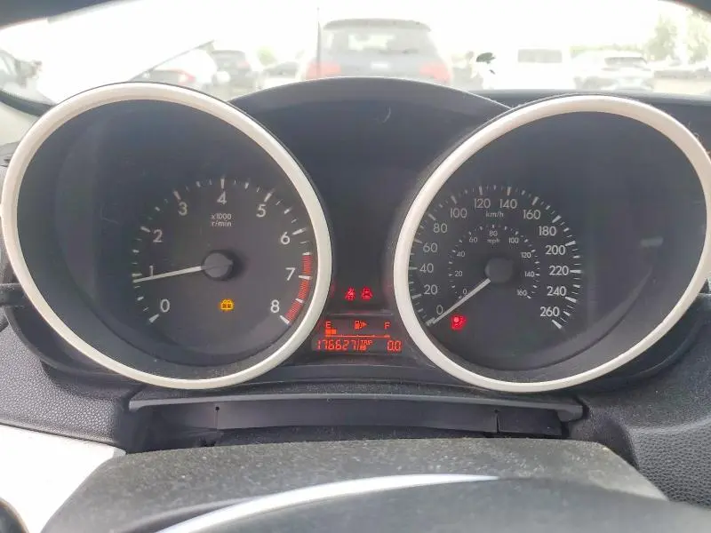 2010 MAZDA 3 I  