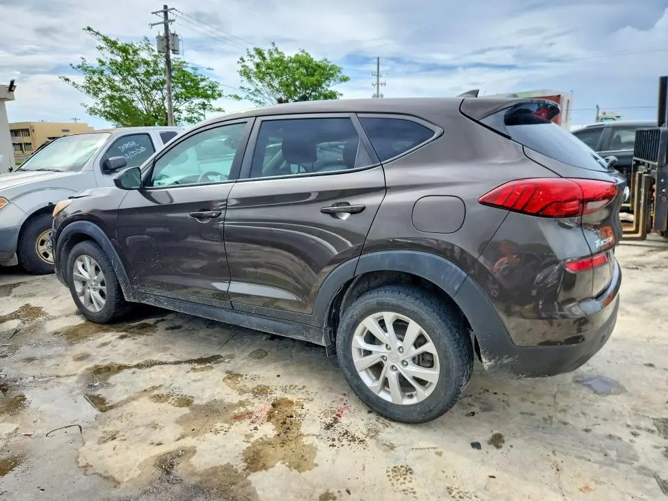 2020 HYUNDAI TUCSON SE  