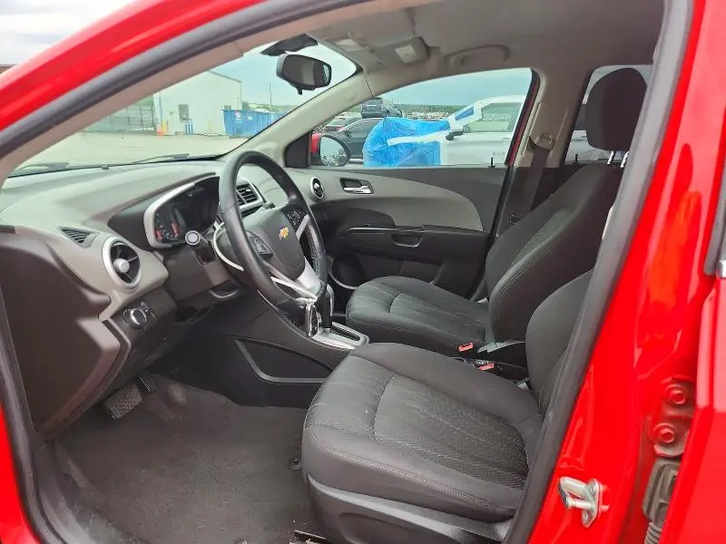 2019 CHEVROLET SONIC LT  