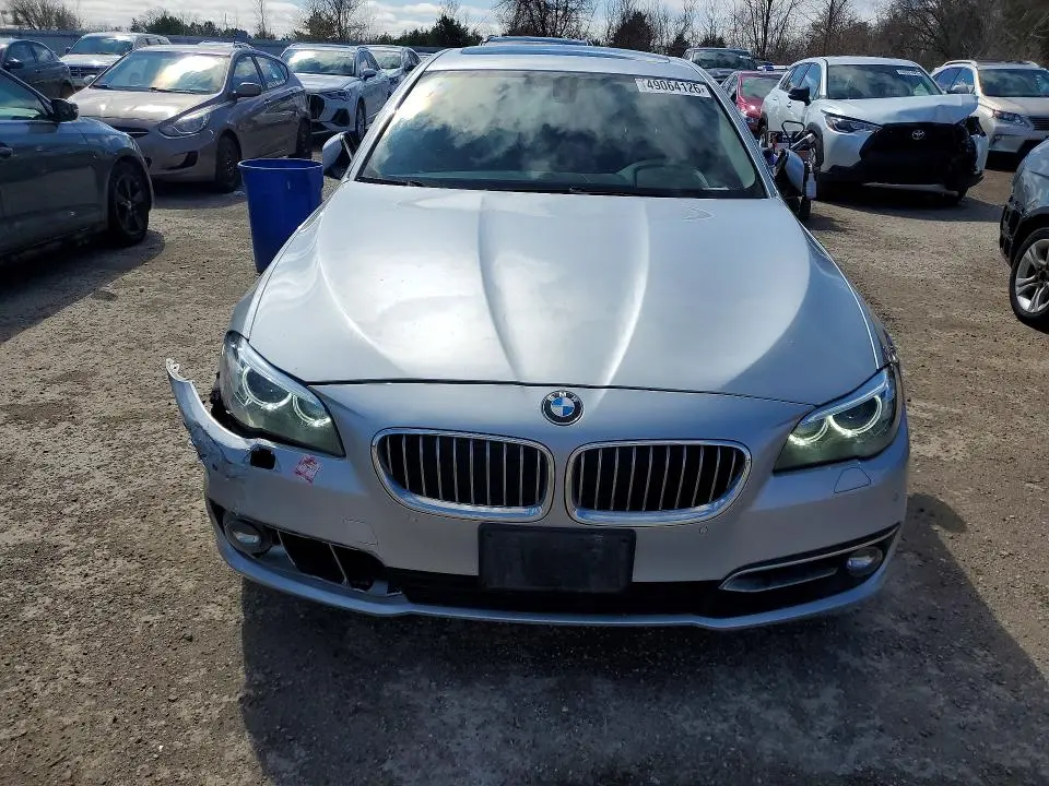 2016 BMW 528 XI  