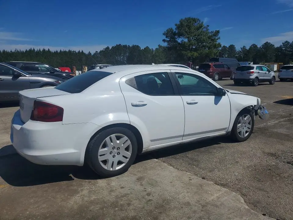 2014 DODGE AVENGER SE  
