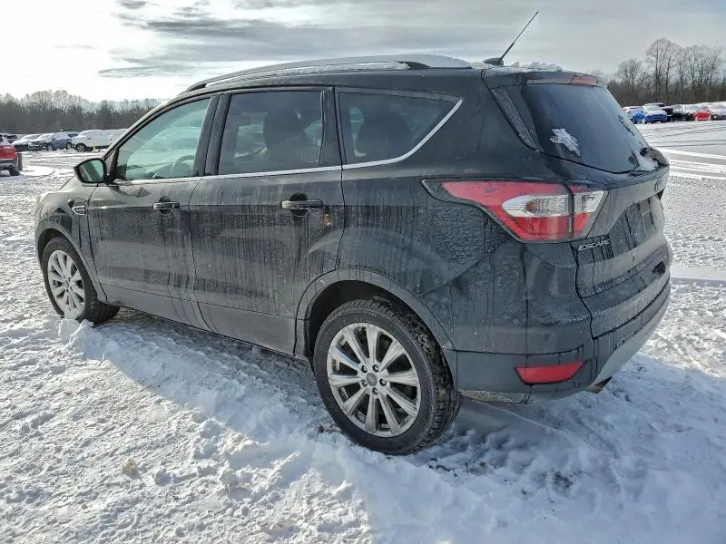 2017 FORD ESCAPE TITANIUM  