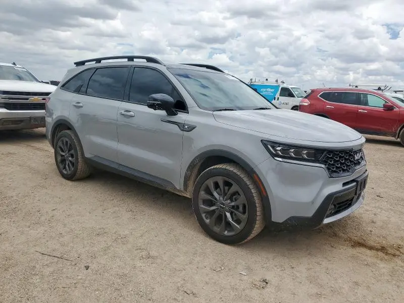 2022 KIA SORENTO SX  