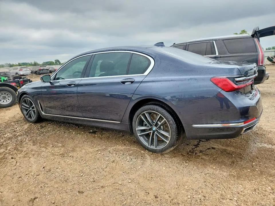 2020 BMW 750 XI  