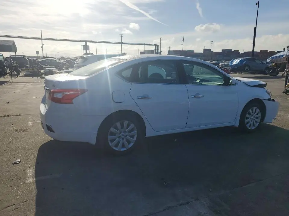 2016 NISSAN SENTRA SV  