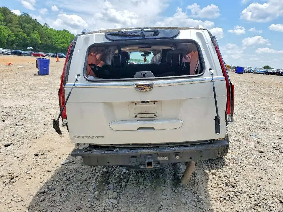 2018 CADILLAC ESCALADE ESV PREMIUM LUXURY  