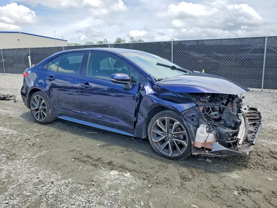 2021 TOYOTA COROLLA SE  