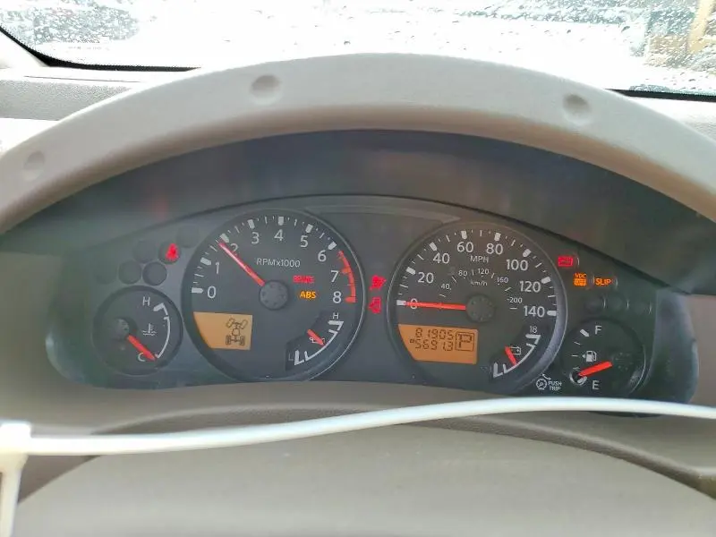 2010 NISSAN FRONTIER SE V6  