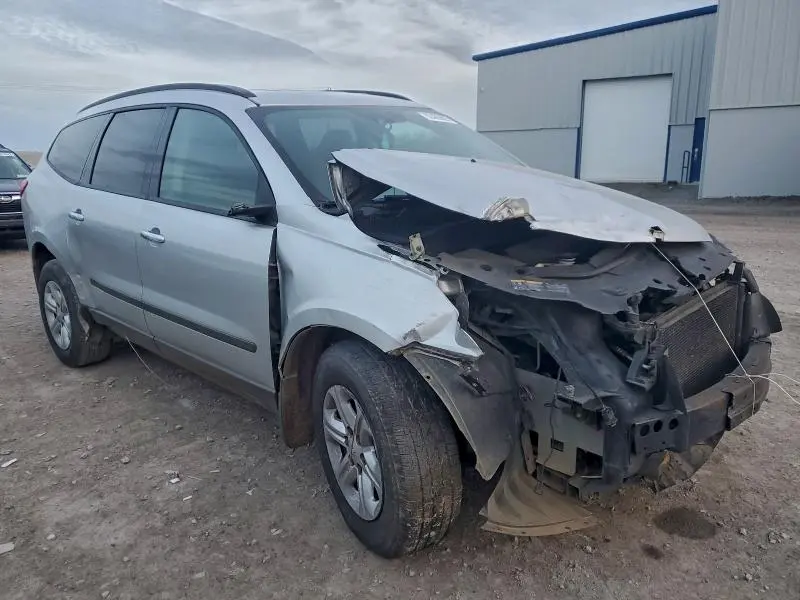2012 CHEVROLET TRAVERSE LS  