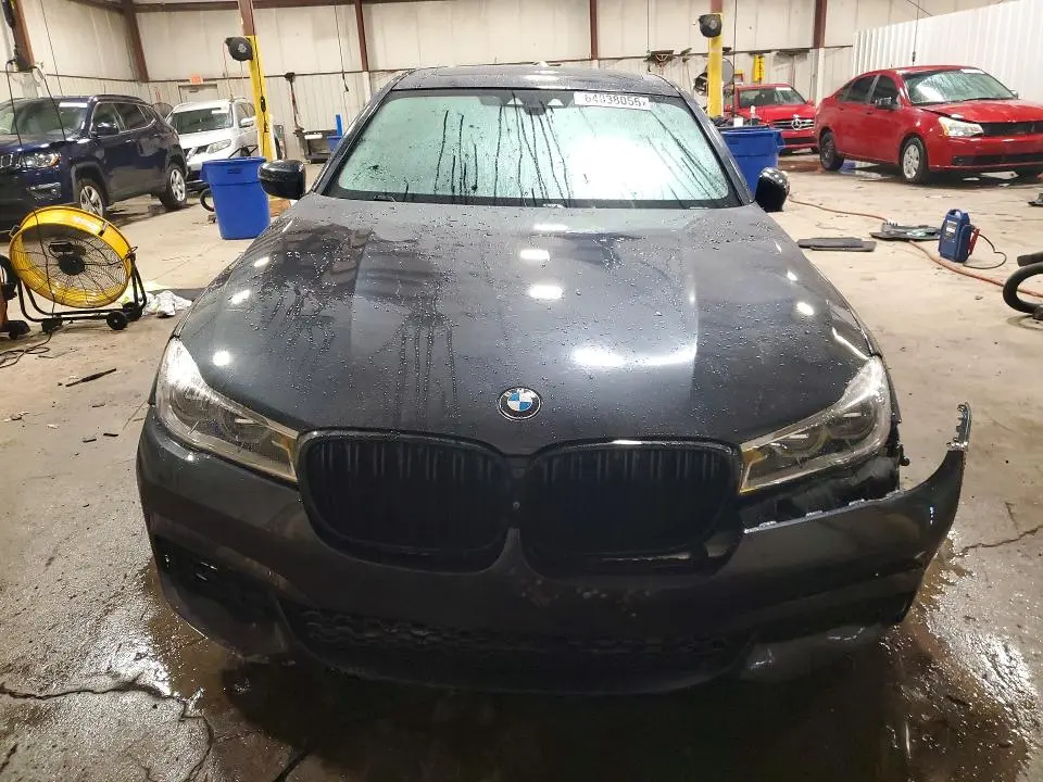 2016 BMW 750 I  