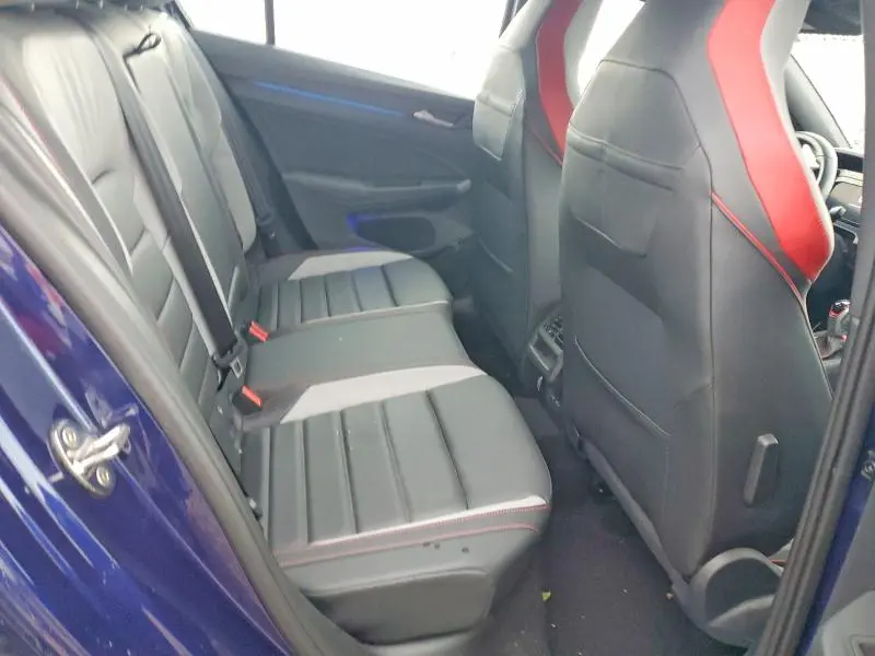 2022 VOLKSWAGEN GTI SE  