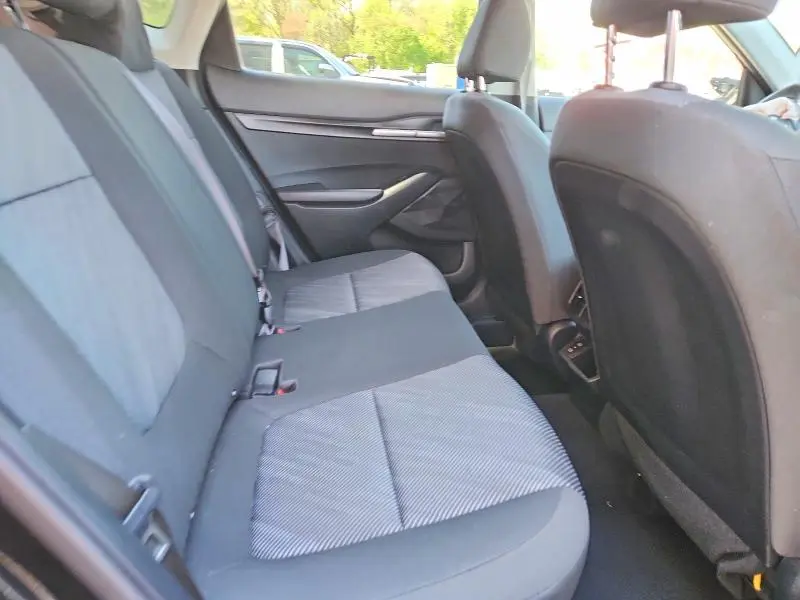 2025 KIA SELTOS LX  