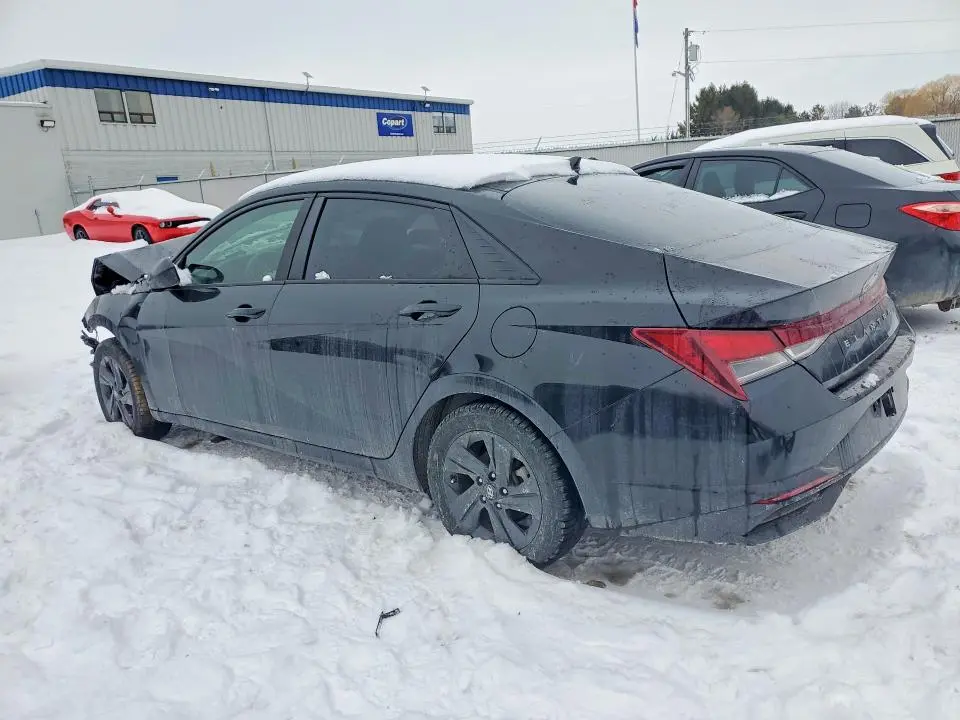 2022 HYUNDAI ELANTRA SEL  