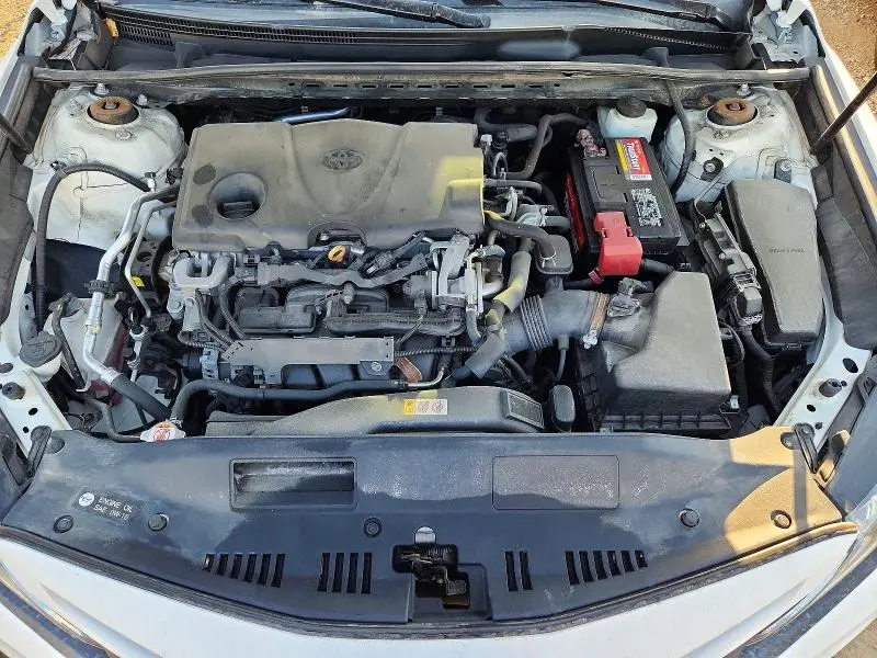 2019 TOYOTA CAMRY SE  
