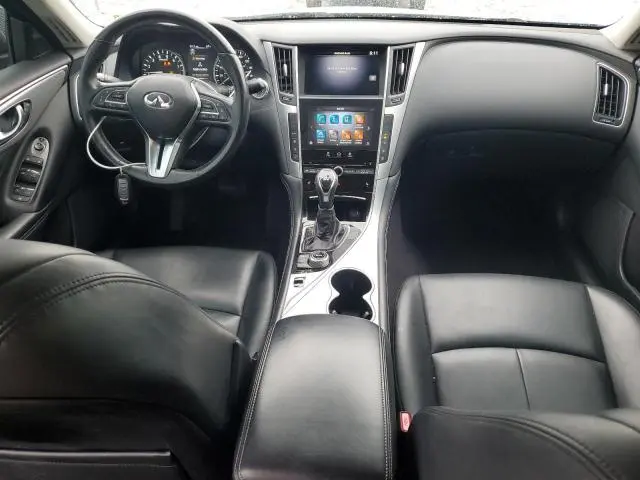2021 INFINITI Q50 LUXE  