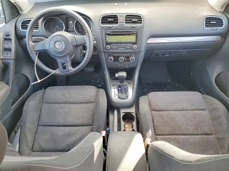 2011 VOLKSWAGEN GOLF   