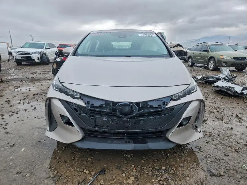 2021 TOYOTA PRIUS PRIME LE  