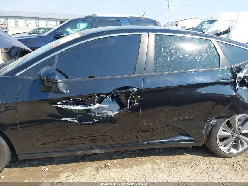 2018 HONDA CLARITY PLUG-IN HYBRID TOURING