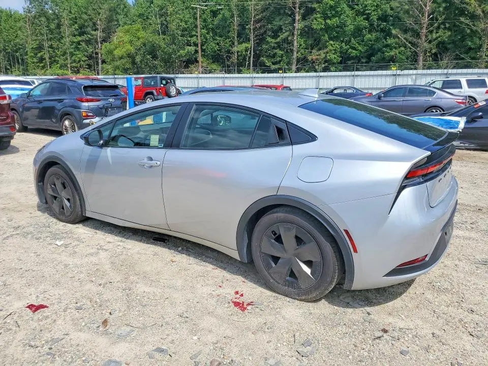 2024 TOYOTA PRIUS LE  