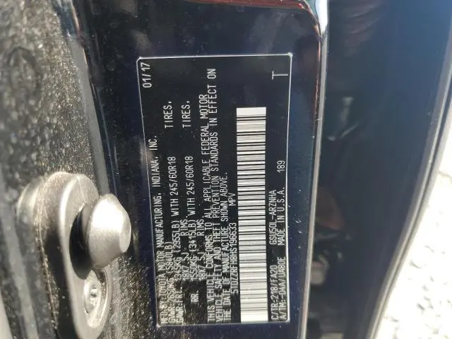 2017 TOYOTA HIGHLANDER LE  