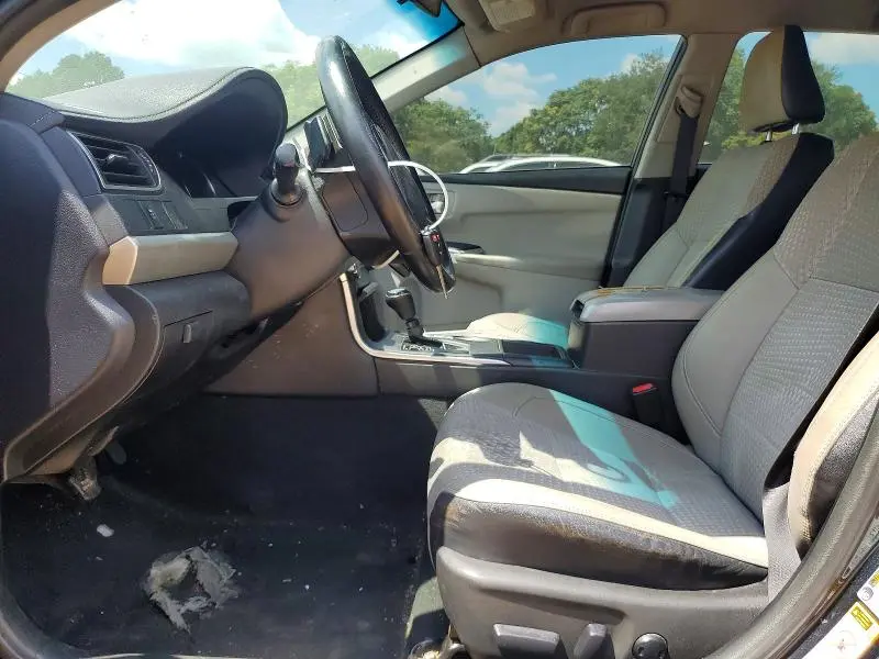 2015 TOYOTA CAMRY SE  
