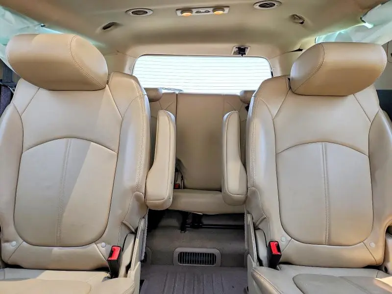 2012 GMC ACADIA SLT-1  