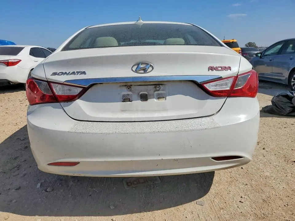 2013 HYUNDAI SONATA GLS  