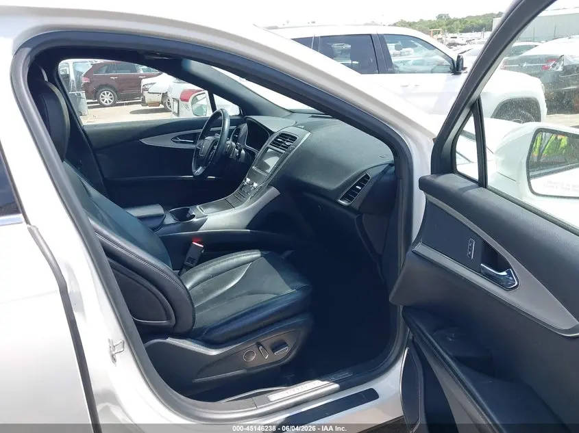 2020 LINCOLN NAUTILUS STANDARD