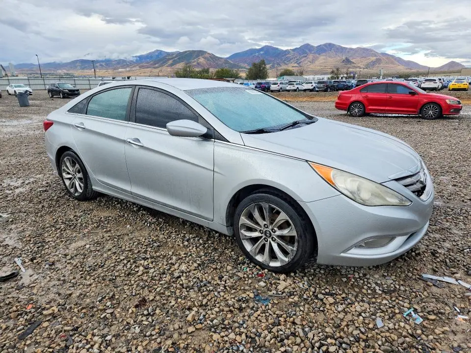 2013 HYUNDAI SONATA SE 2.0T  