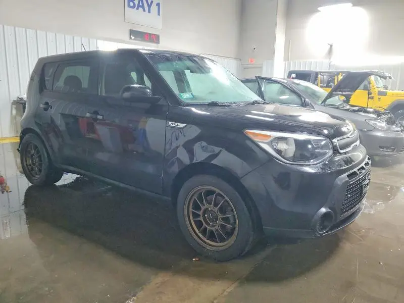 2016 KIA SOUL   