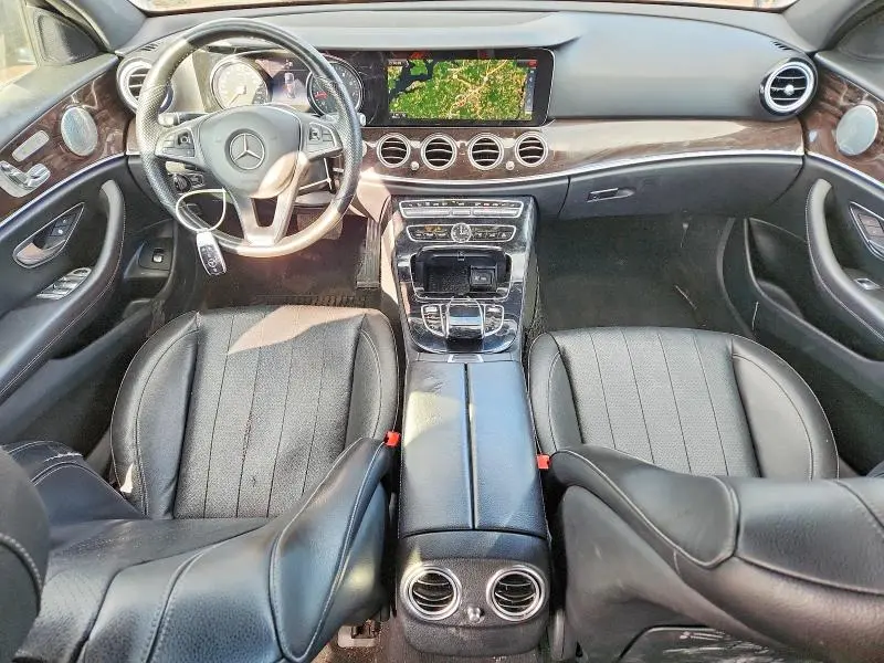 2017 MERCEDES-BENZ E 300 4MATIC  