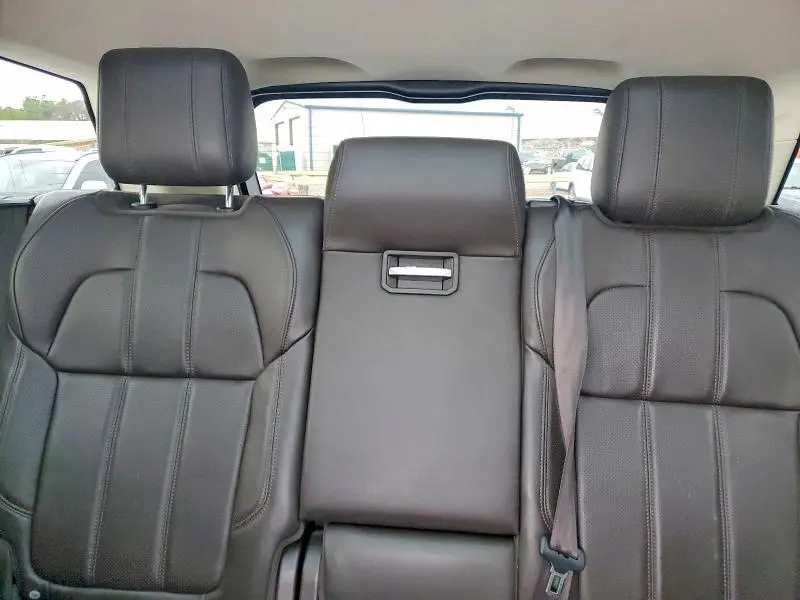 2017 LAND ROVER RANGE ROVER SPORT HSE  