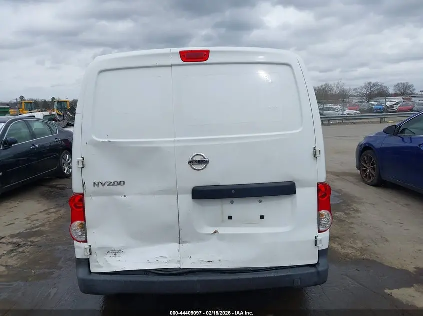 2016 NISSAN NV200 S