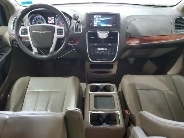 2014 CHRYSLER TOWN & COU