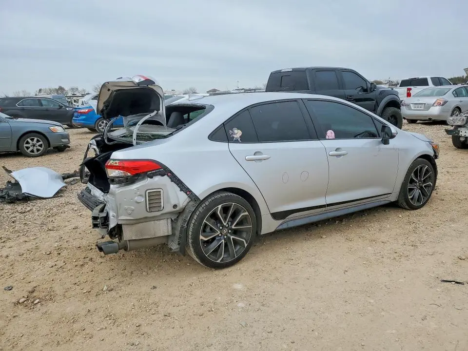 2022 TOYOTA COROLLA SE  