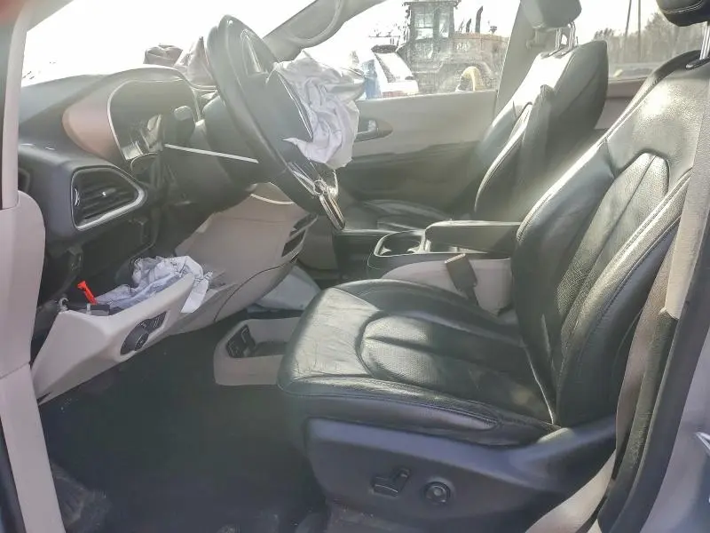 2019 CHRYSLER PACIFICA TOURING L  