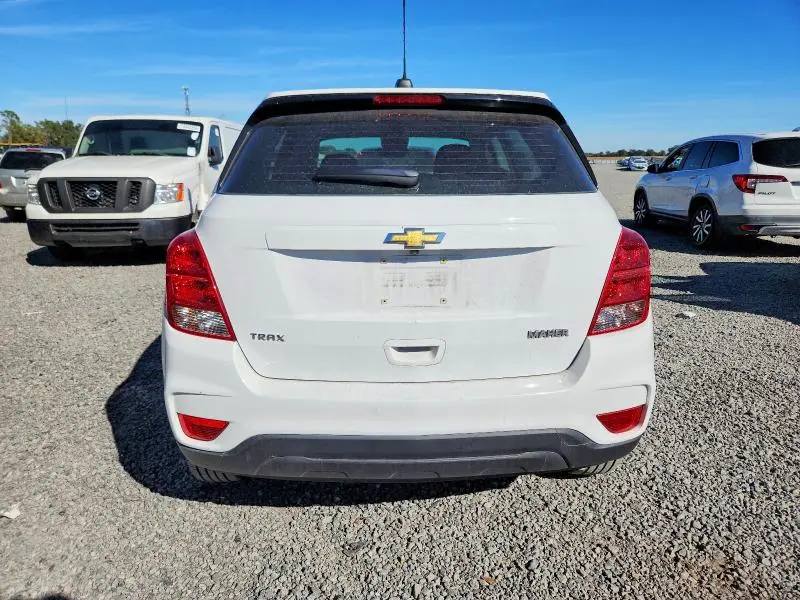 2021 CHEVROLET TRAX LS  