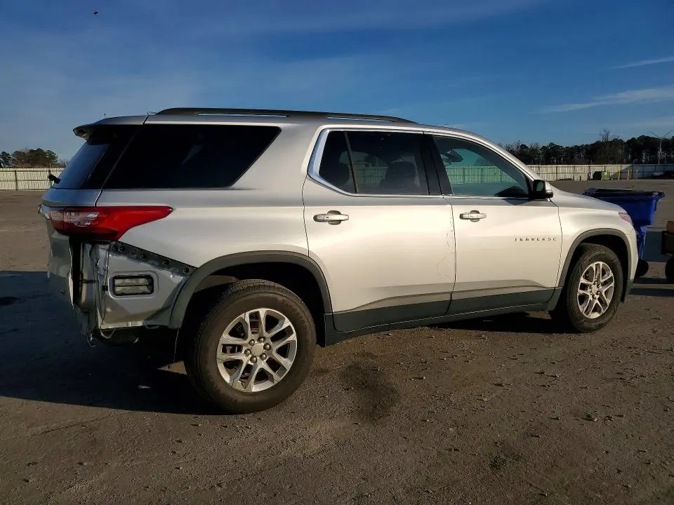 2020 CHEVROLET TRAVERSE LT  