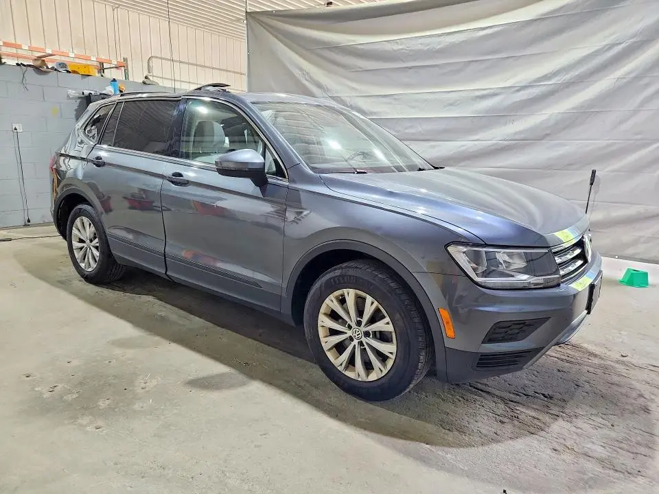 2019 VOLKSWAGEN TIGUAN SE  