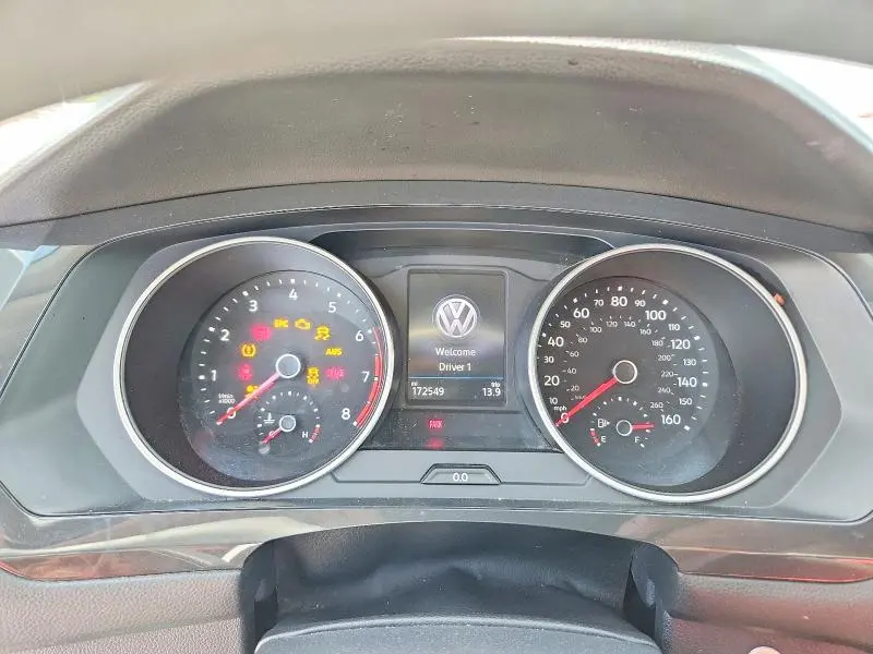 2019 VOLKSWAGEN TIGUAN S  