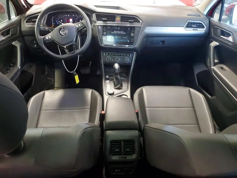 2020 VOLKSWAGEN TIGUAN SE  