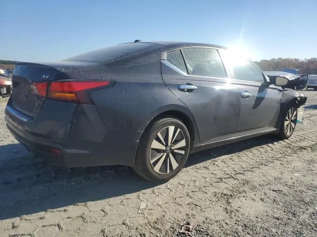 2021 NISSAN ALTIMA SV  