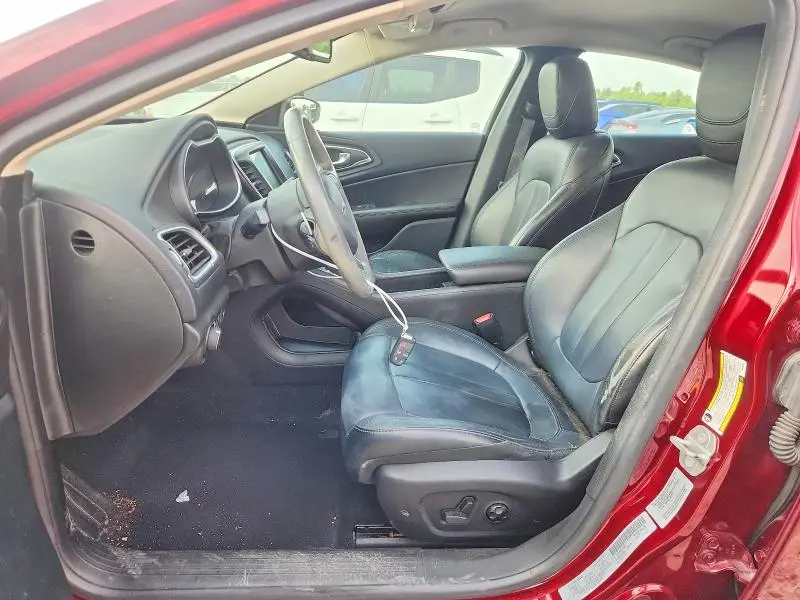 2016 CHRYSLER 200 LIMITED  