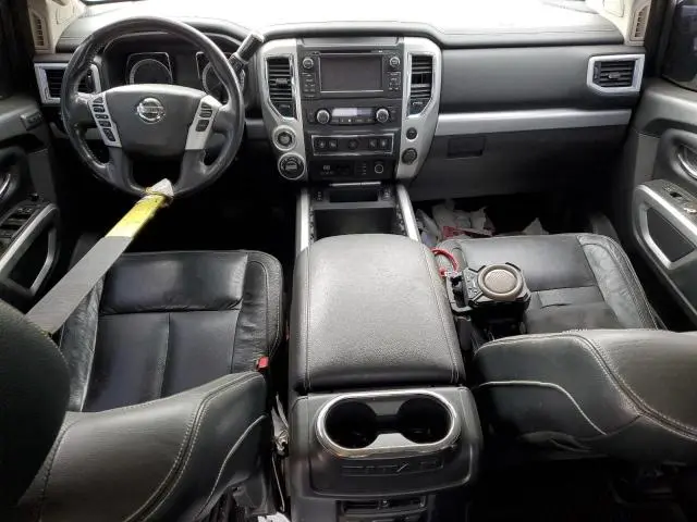 2017 NISSAN TITAN SV  