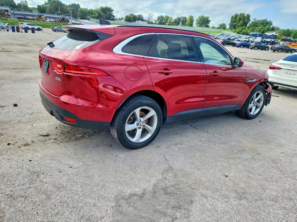 2020 JAGUAR F-PACE PREMIUM  