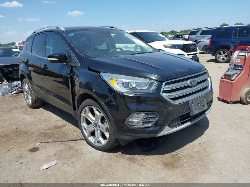 2017 FORD ESCAPE TITANIUM