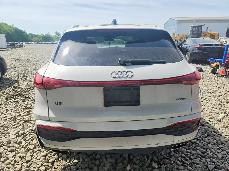 2025 AUDI Q5 PREMIUM  