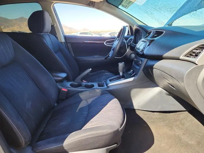 2016 NISSAN SENTRA SV  
