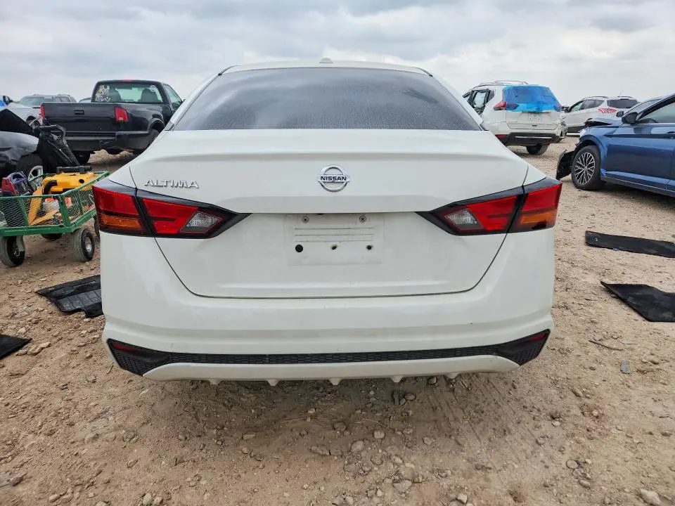 2020 NISSAN ALTIMA S  